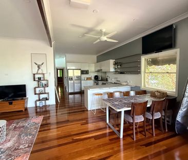 East Brisbane - Photo 3