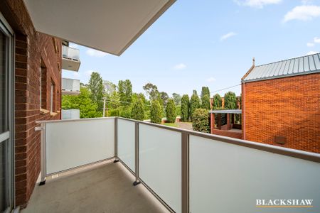 4/30 Trinculo Place, Queanbeyan NSW 2620 - Apartment For Rent | Domain - Photo 3