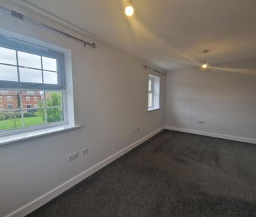 2 bedroom property to rent - Photo 4