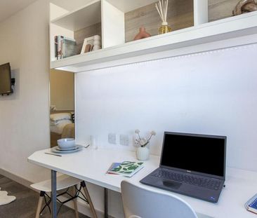 Studio to rent - Photo 5