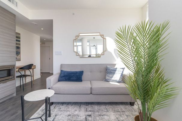 Johnson Street - Photo 1