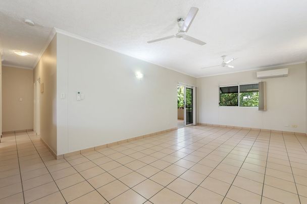UNIT IN PRIME DARWIN CITY LOCATION! - Photo 1