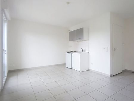 Apartment - Photo 2