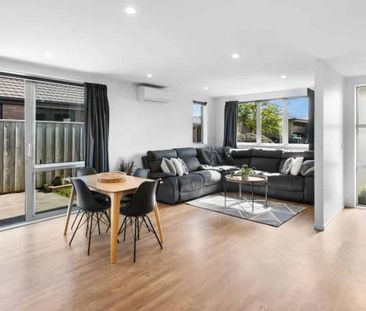 Lovely family home - Photo 5