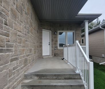 169 Creighton Dr, Odessa, ON K0H 2H0 - Photo 2