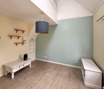 Veryan, Woking - 1 bedroomProperty for lettings - Seymours - Photo 2