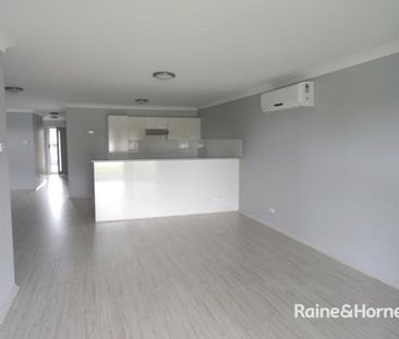 Modern & Low Maintenance 3 Bedroom Duplex - Photo 2