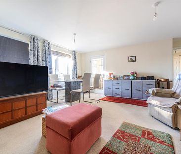 Dutton Lodge , Penrith - Photo 5