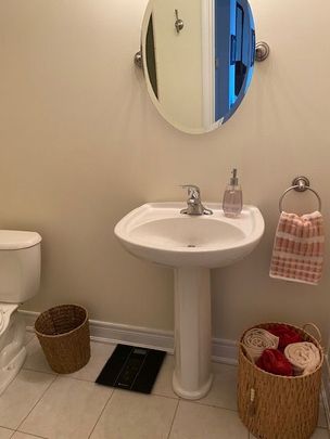 For Lease - 2022 Lakeshore Road, Mississauga, Ontario - Photo 1