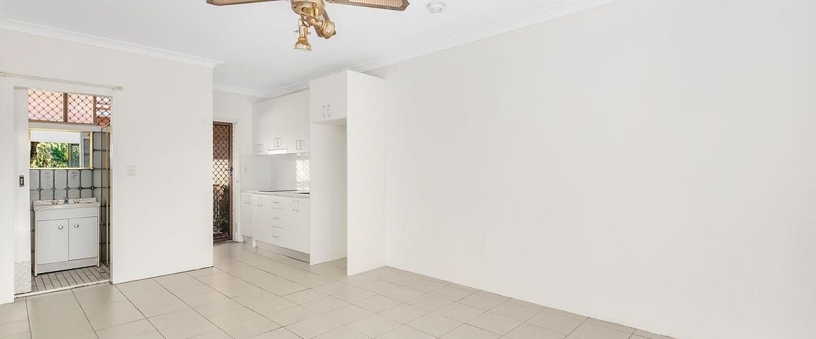 retirement village, Beautiful Studio , Applicant MUST be over 50 - Photo 1