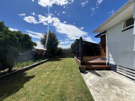 Park Road South, Akina - Photo 2