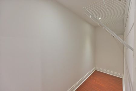 For Lease - 30 Shaunavon Heights Crescent, Toronto, Ontario - Photo 4