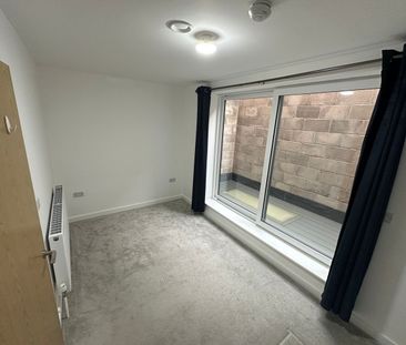 3 Bed Semi-Detached House, Harmsworth Street, M6 - Photo 2