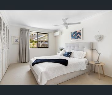 30 Firmin Court, Mermaid Waters, Qld 4218 - Photo 5