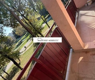 NA PRENÁJOM 2-IZBOVÝ BYT, METEOROVÁ UL., BRATISLAVA – 55 m², VEĽKÁ ... – Fotografia 6