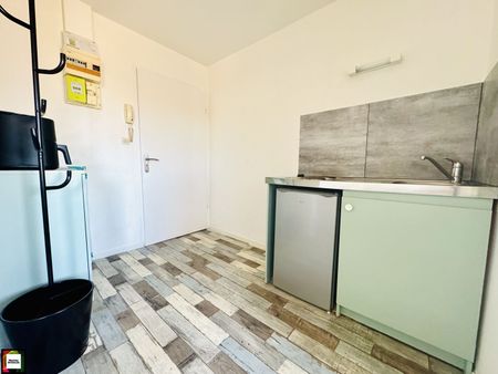 Location Appartement 1 pièce 17m² LONGWY 54400 - Photo 4