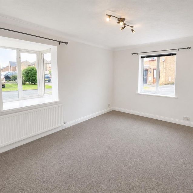 Hoylake Drive, Farcet, Peterborough - Photo 1