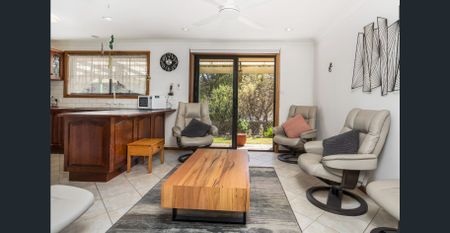 Hills Hideaway - Photo 3