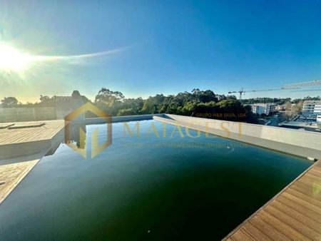 4 room luxury Flat for rent in Maia, Distrito do Porto - Photo 4