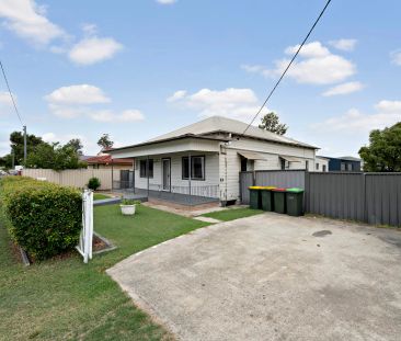 3 Bedroom Home - Photo 3