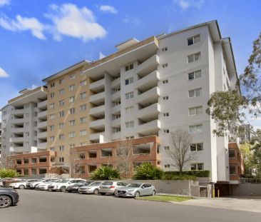 Sought After Complex - Photo 3