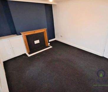 2 bedroom end of terrace house to rent - Photo 1