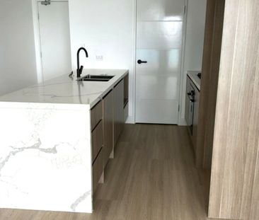 Brand New One Bedroom Apartment - Available now! - Photo 2