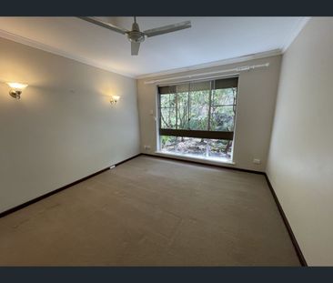2/220 Great Eastern Highway, Glen Forrest, WA 6071 - Photo 3