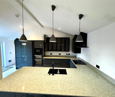 3 bedroom villa to rent - Photo 5