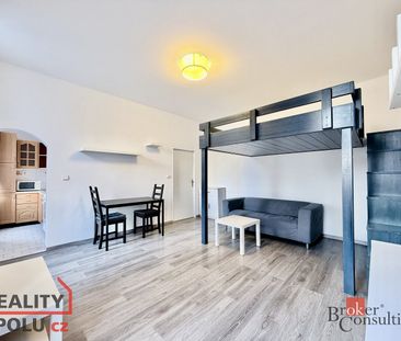 Pronájem bytu 1+kk 40 m² - Fotografie 3