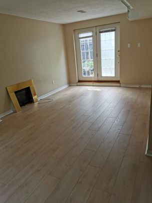 For Lease - 130 Micmac Crescent Unit# Lower, Toronto, Ontario - Photo 1