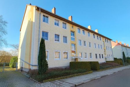Moderne, lichtdurchflutete 2-Zimmer-Wohnung mit Einbauküche und Balkon in Burg bei Magdeburg - Photo 5