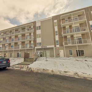 WOW| APPARTEMENT 4½ À LOUER POUR JUILLET - 1002 PI² - RABAIS - Photo 3