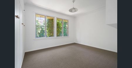 Spacious Family Home with Views on Large Block - Photo 3