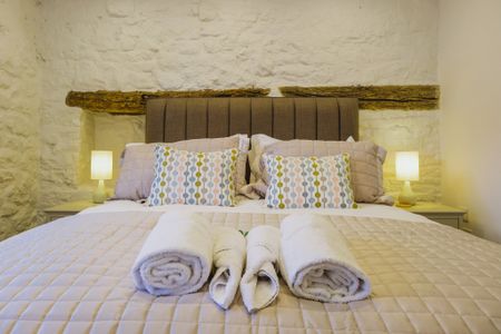 1 Bedroom Home – Medium Let - Photo 5