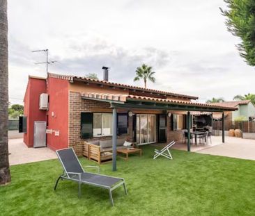 Carrer dels Pous, Riba-roja de Túria, Valencian Community 46190 - Photo 2