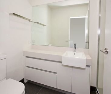 Modern apartment in central location - Photo 2