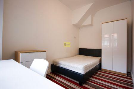 9 Dawlish Road - Photo 2