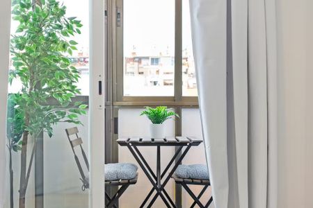 Carrer de Josep Estivill, Barcelona, Catalonia 08027 - Photo 5