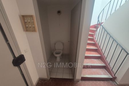 Location Appartement 3 pièces 65m² GRASSE 06130 - Photo 2