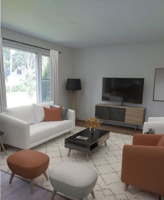 For Lease - 17 Gunn Street Unit# main floor, Barrie, Ontario - Photo 1