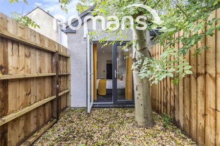 Studio to rent - Photo 4
