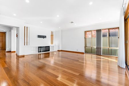 70 Welfare Avenue South, Beverly Hills, NSW 2209 - Photo 3