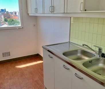 Location Appartement 1 pièce 36m² - Photo 2