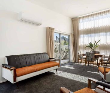 Quality Two-Bedroom Home in Sought-After St Kilda - Photo 1