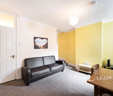 3 bedroom house to rent Goodwood Road, Southsea, PO5 - Photo 3