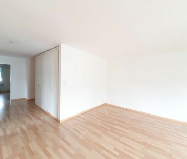 Traumwohnung mit viel Platz - 4.5 Zimmer & 2 Balkone - Photo 5