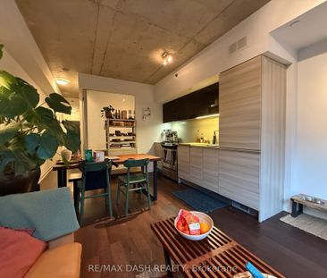 8 Gladstone Lofts , #210 - Photo 5