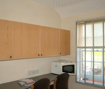 1 bedroom maisonette to rent - Photo 1