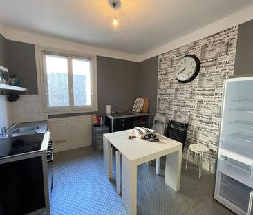 Location Appartement 2 pièces 51m² - Photo 6